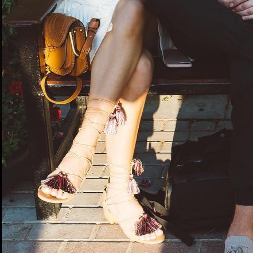 Rebecca Minkoff Isla Sandals - Picture 8 of 11